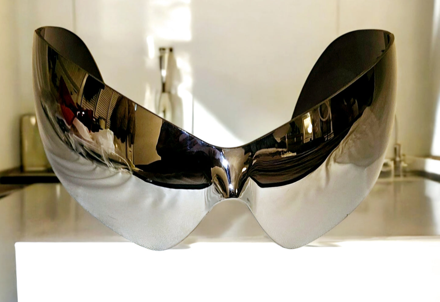 Futuristic Wrapping Style Sunglasses