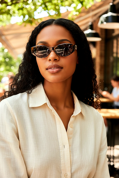 Small Triangular Frame Cat-Eye Sunglasses