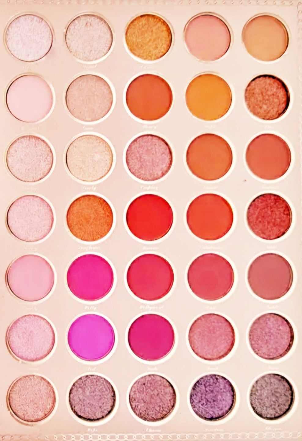 The Ultimate Eyeshadow  Palettes Book