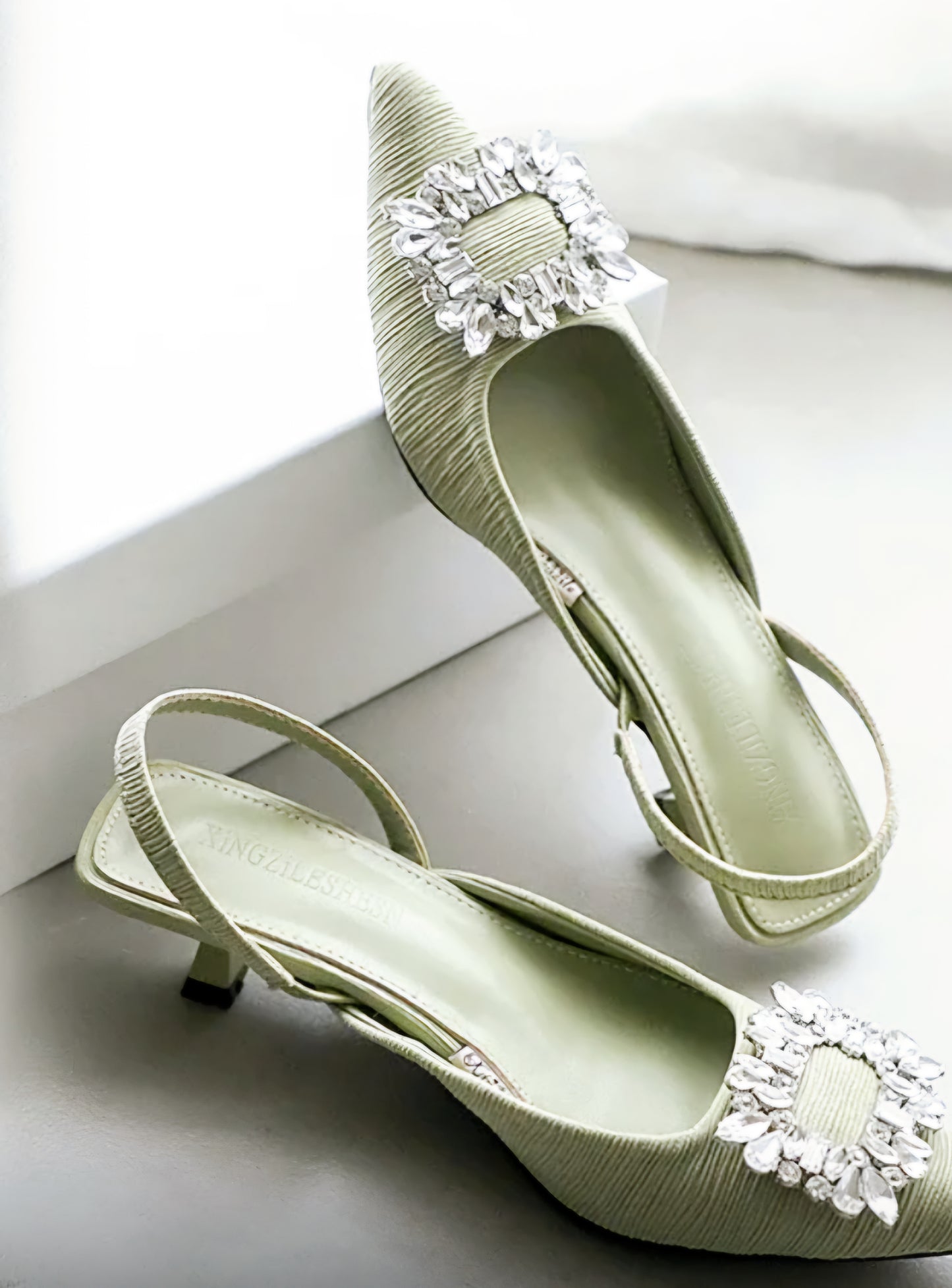 Elegant Sandals W/Crystal Buckle