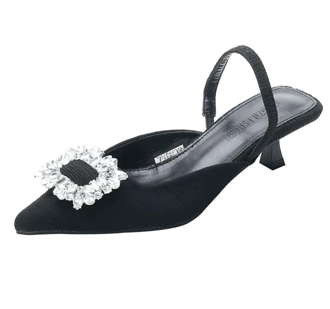 Elegant Sandals W/Crystal Buckle