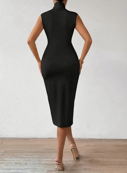 Elegant Sleeveless Black Sheath Dress