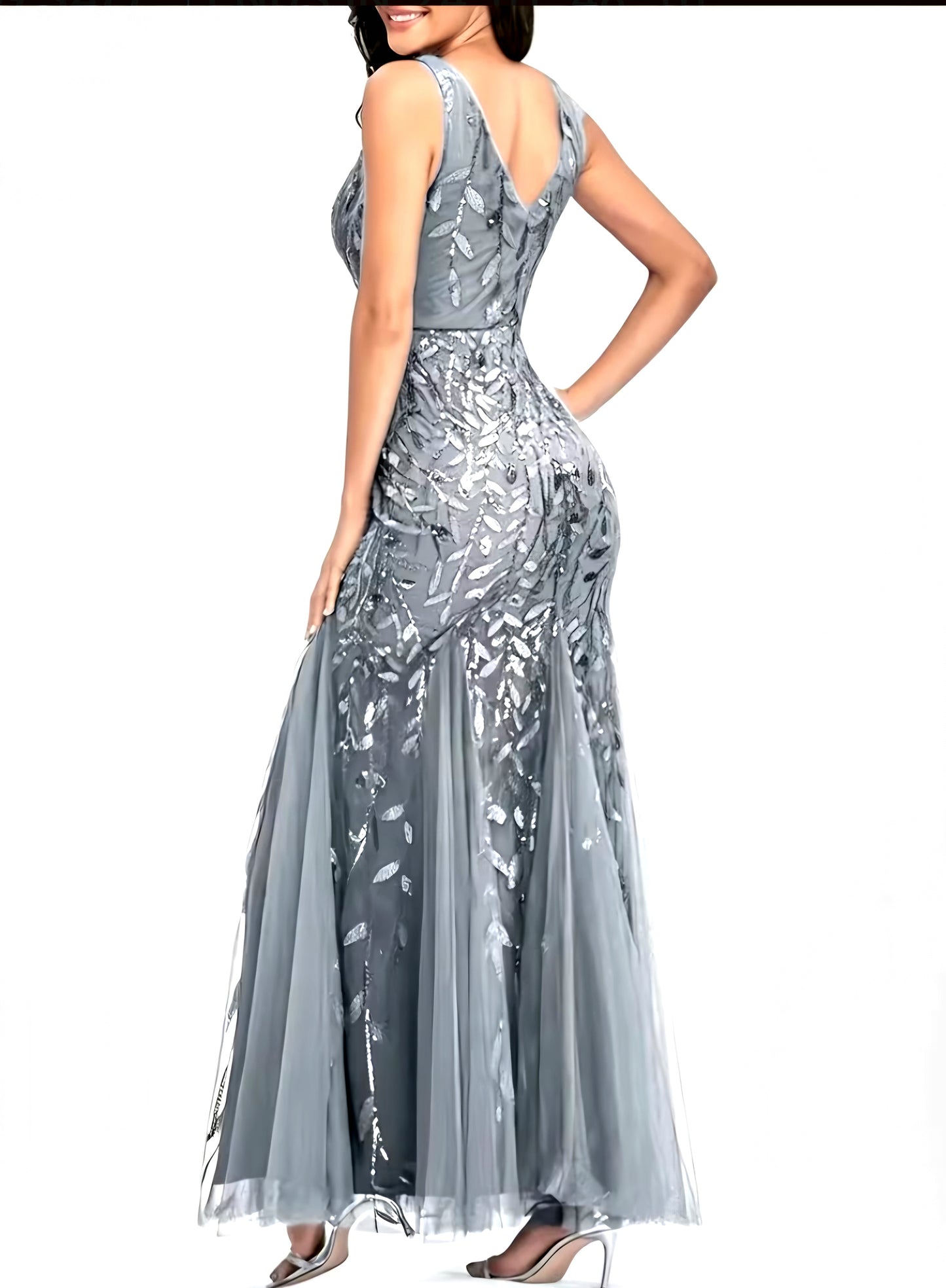 Elegant Embroidered Body-Hugging Mermaid Dress