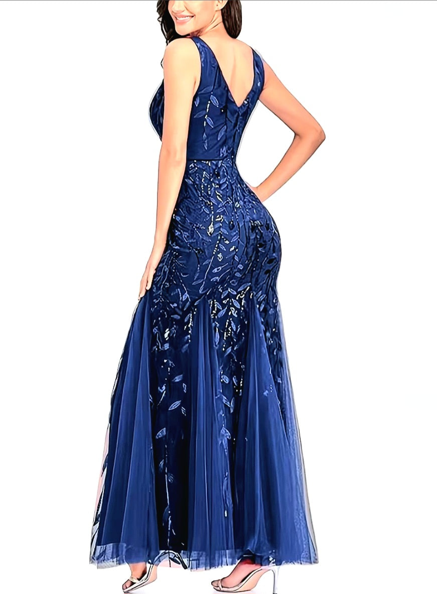Elegant Embroidered Body-Hugging Mermaid Dress