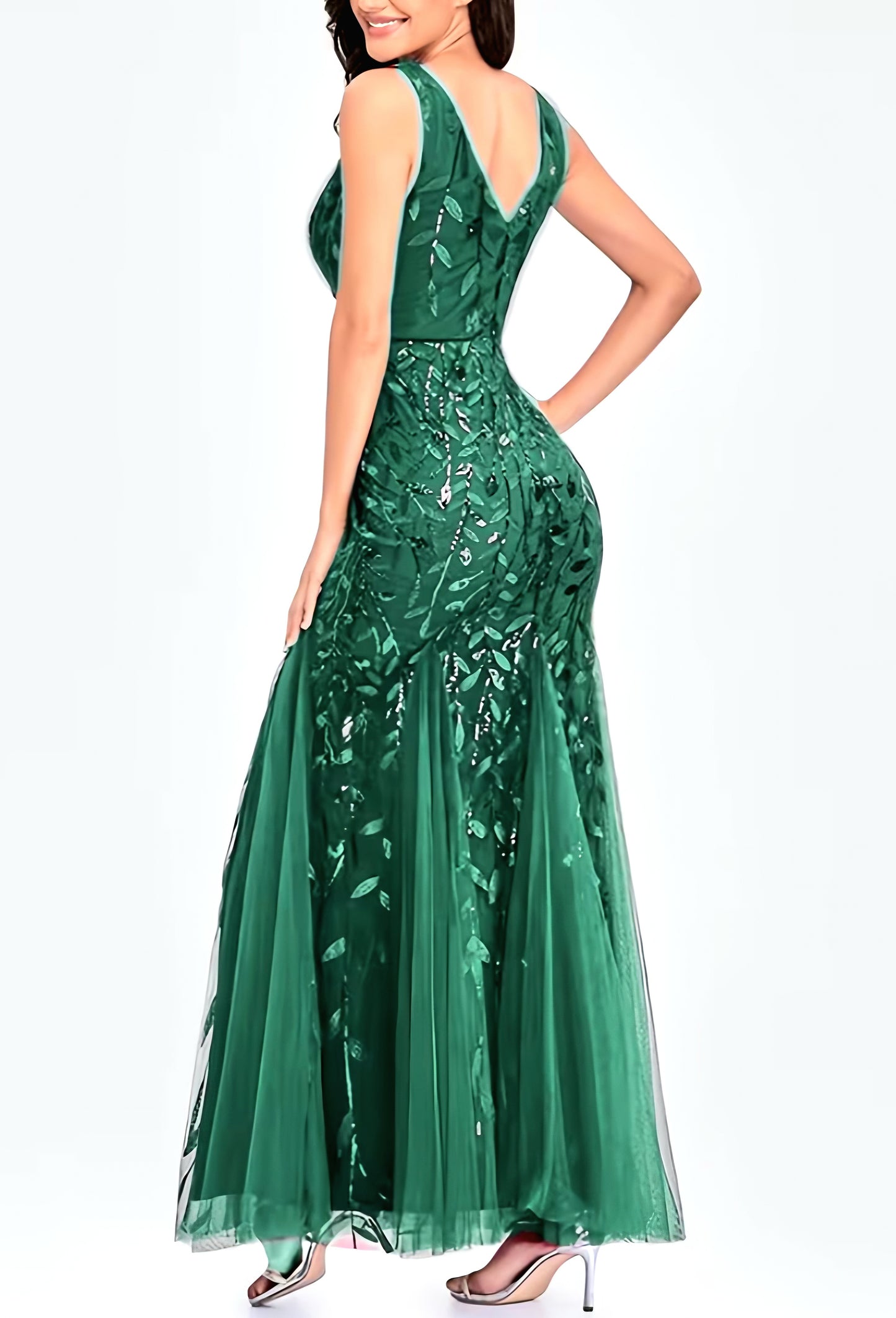 Elegant Embroidered Body-Hugging Mermaid Dress